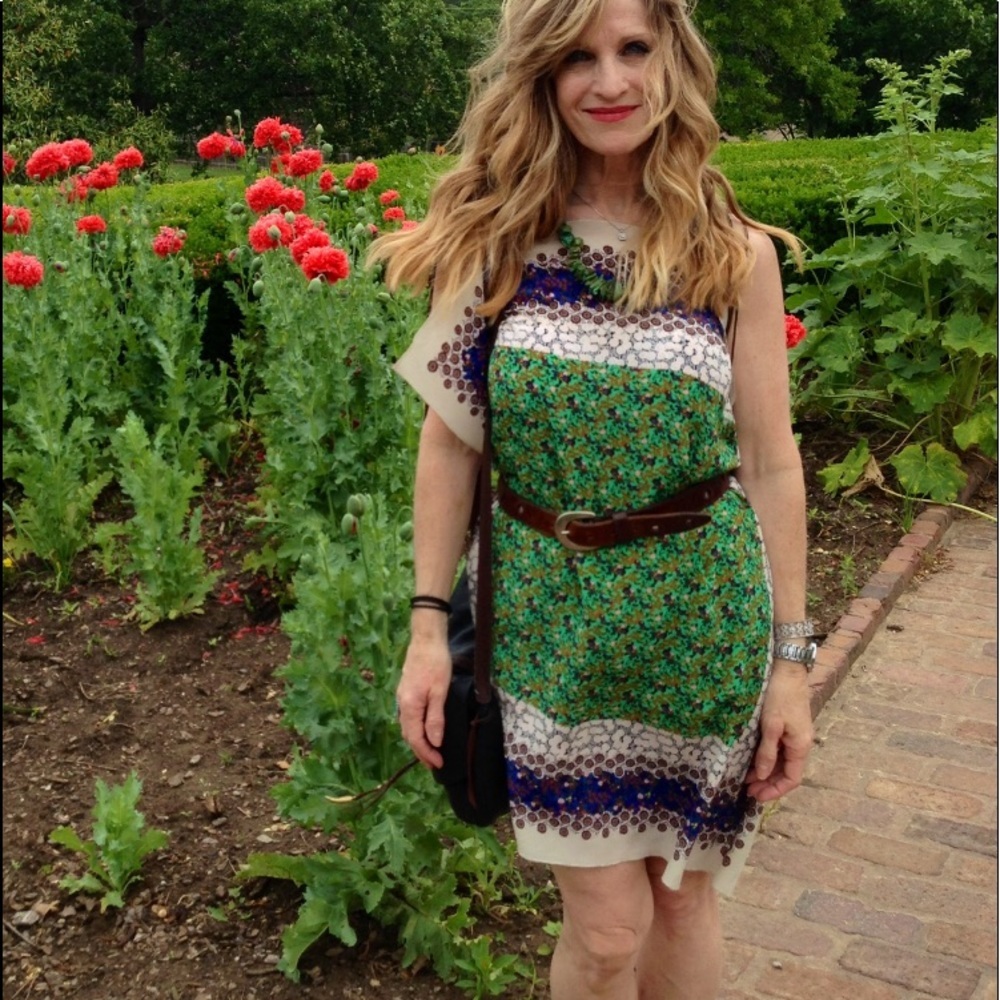 Forever 21 free style print dress with braid ties - Picture 3 of 10